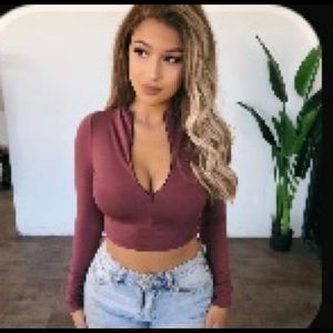 OOTDFash Long Sleeve Deep V Crop Top - Mauve Pink